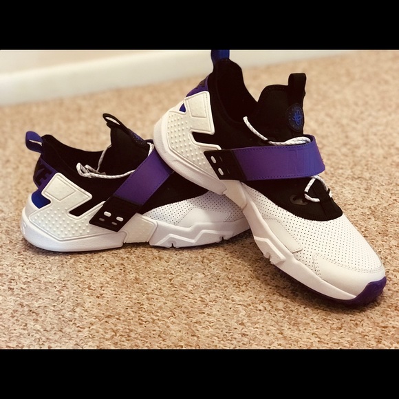 NIKE AIR HUARACHE RUN DRIFT PREM WHITE/HYPER GRAPE - Picture 6 of 7
